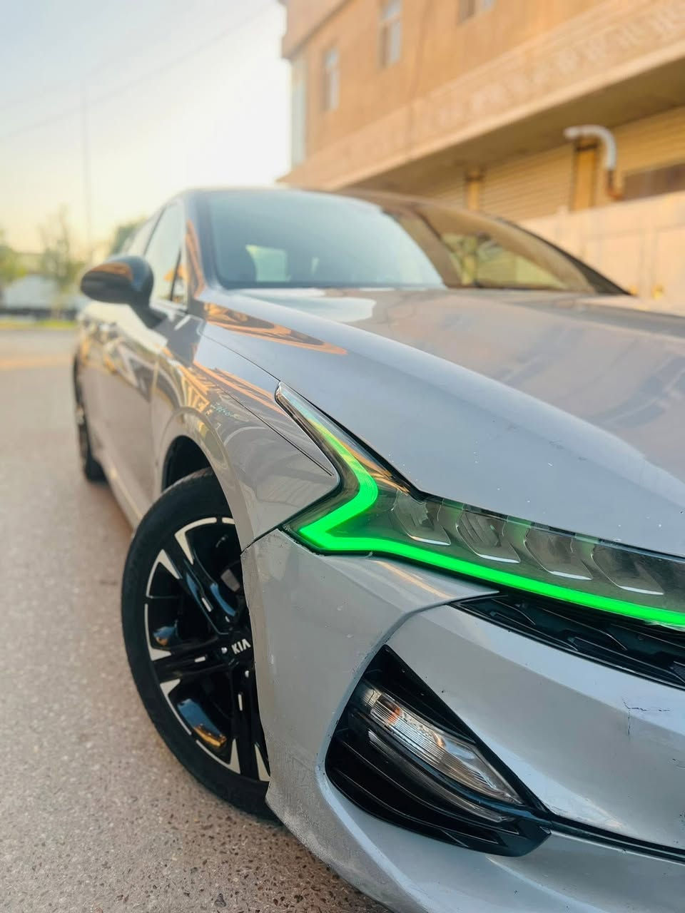 سلام عليكم للبيع k5 موديل 21 جي تي لاين فول مواصفات ماشية 70 بغداد حرة حادثة خشم الجاملغ بارد والبنيد صبغ السيارة جديدة وجاهزة محرك 1600 تيربو السعر 163مكاني كربلاء الشراي
بتصل وبي خير ويدلل ***********
