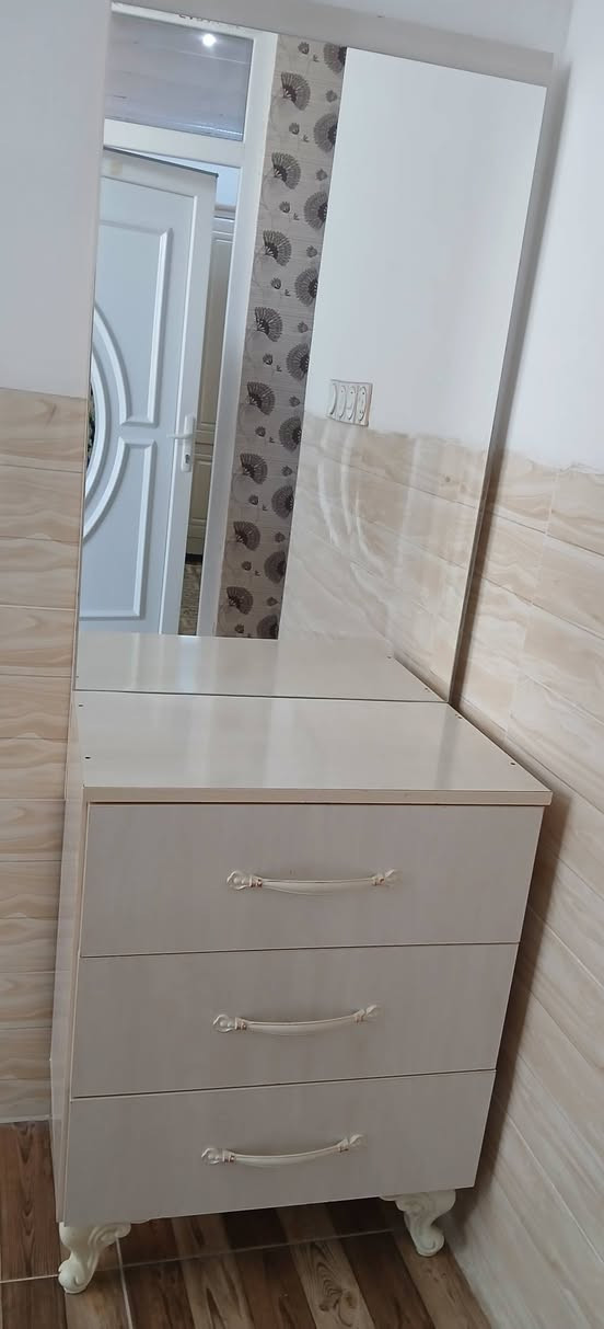 بۆفرۆشتنە دەس کردە کەم بەکارهاتووە نرخی 65 هەزارە شوێن کرکوک


**إذا كنت صاحب هذا الإعلان وتريد حذفه لأي سبب، رجاءا أرسل رسالة إلى الدعم الفني**