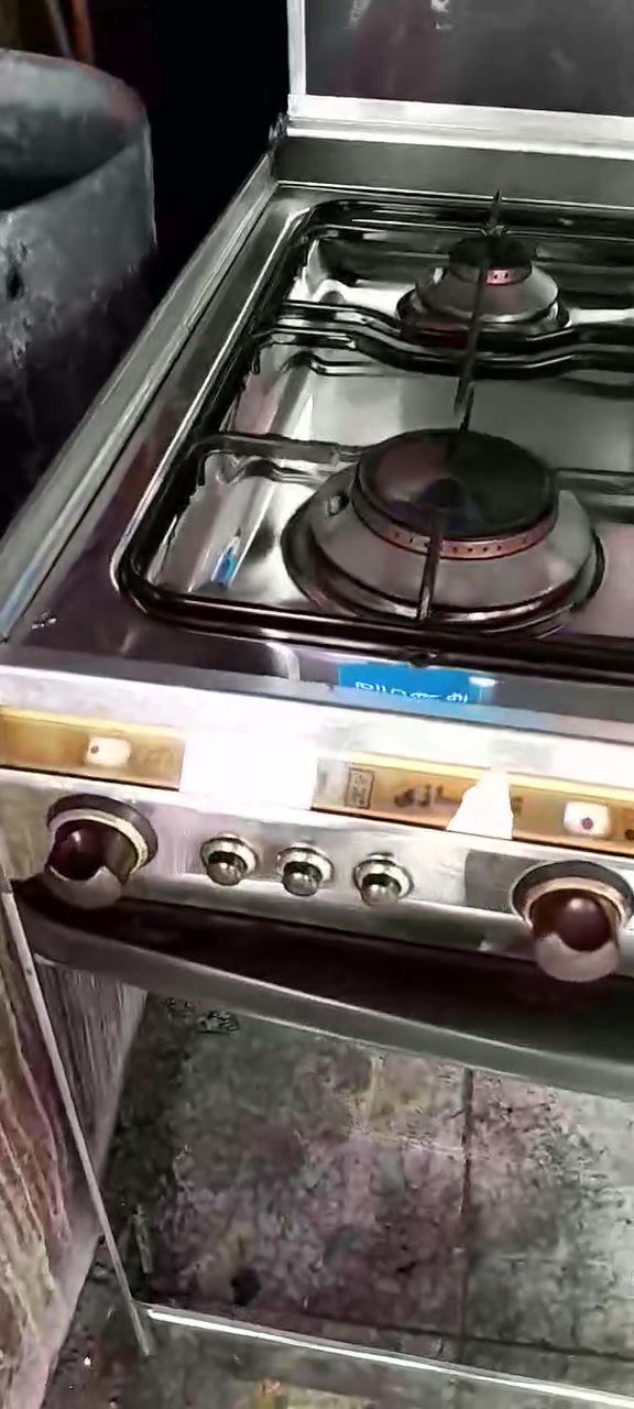 طباخ كريازي سل استيل الاصلي الغني عن التعريف شرط النضافة والشغل واتساب ***********
