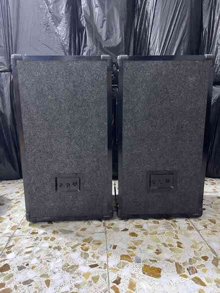 متوفر لدئ مؤسسة علي القره لوسي للصوتيات
اقرئ المنشور زين قبل لا تتصل ( اصلي اصلي اصلي )
زوج سماعات ثنائي يطالي اصلي ام الكتابه البيضه المونتاربو الاصلي يطالي الاصلي تفرهن العراق كله اذا مو يطالي اصلي
اني خسار مربع نضافه 100/100 جدد شكد ما تتصور مكفولات من شخط  كلش نضاف
العنوان مدينة الصدر كياره قطاع (62) مقابل
مصرف الكياره للحجز والأستفسار ***********
#الجميع
