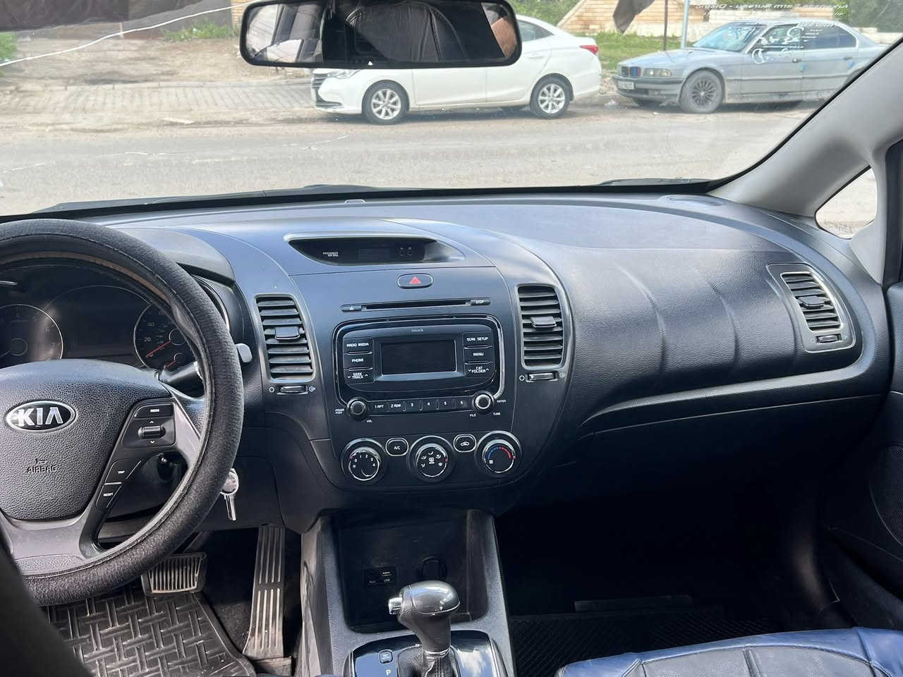 ورتي موديل ٢٠١٧ امريكي
سنوية ساقطة منذ شهر السابع ٢٠٢٤ السيارة باسمي حادث خلفي بجم كبس التكم والدوسات الداخلية مكفولة والضرر موضح بالسونار 

السعر ١١ الف المكان بغداد الكريعات
رجاء التواصل على هاي الارقام فقط 

*********** واتساب
*********** اسيا
