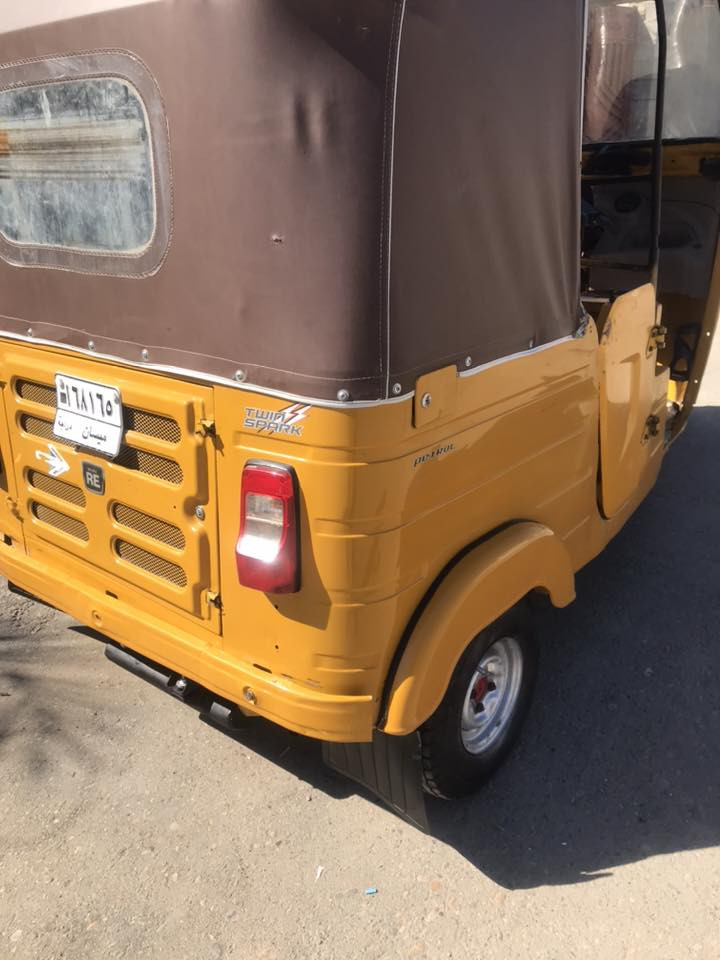 2020شهر 12 يعني داخلة 21  كفاله من الضربة والصبغ التكتك جديدة كلش جاهزه بيبان بيها مسجل تخم تاير جبلي جديد مال جناي رقم وسنوية مكاني بالمجر السعر 6150 وبيها مجال ***********
