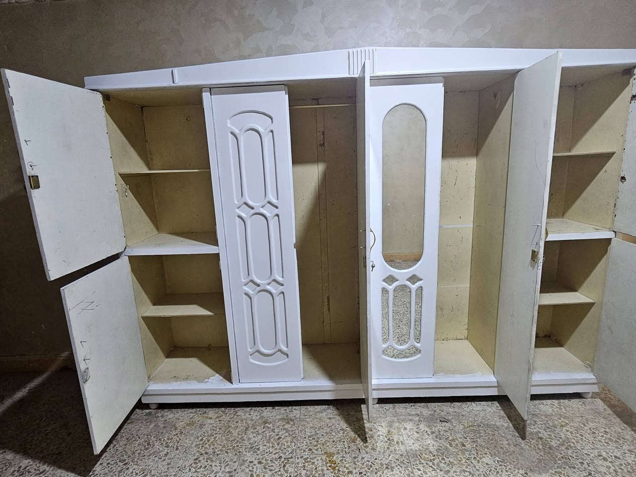 كنتور خليجي نضافه ١٠٠% قوي جدا سعر ٢٨٠ بي مجال بصيط ناصريه مركز


**إذا كنت صاحب هذا الإعلان وتريد حذفه لأي سبب، رجاءا أرسل رسالة إلى الدعم الفني**