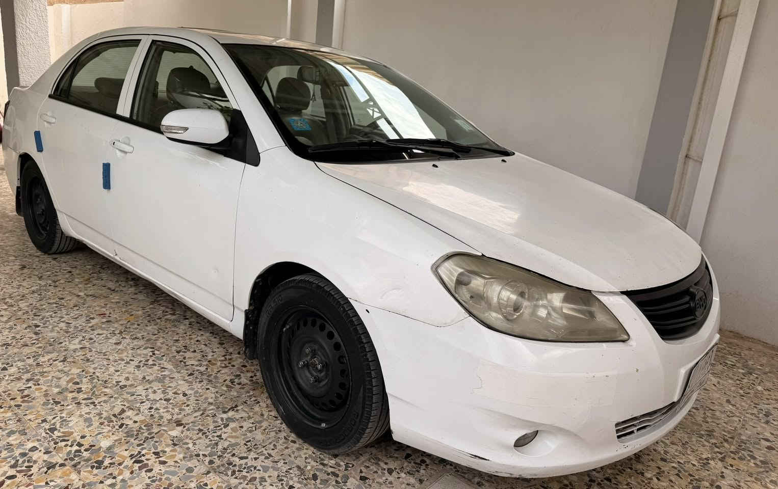 السلام عليكم بي واي دي ٢٠١٣
السيارة جاهزة بأسمي نقصها فقط تبريد 
سعرها ٥٥ 
مكاني كربلاء
***********
