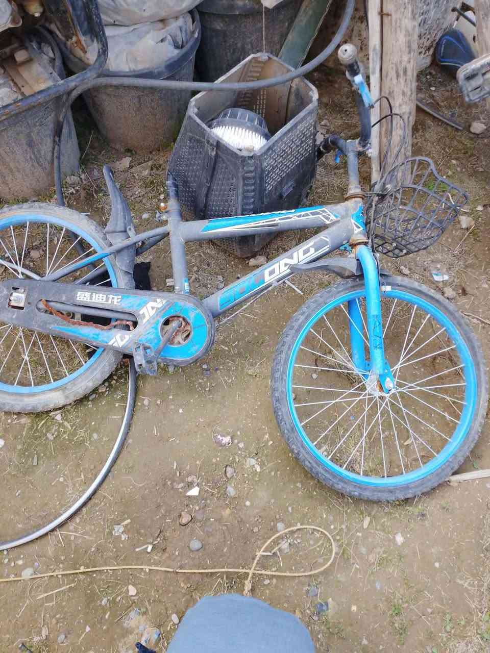 السلام عليكم للبيع المولد شغال التاكر الأصلي البقيه مايشتغلن للاستفسار الاتصال على الرقم ***********
