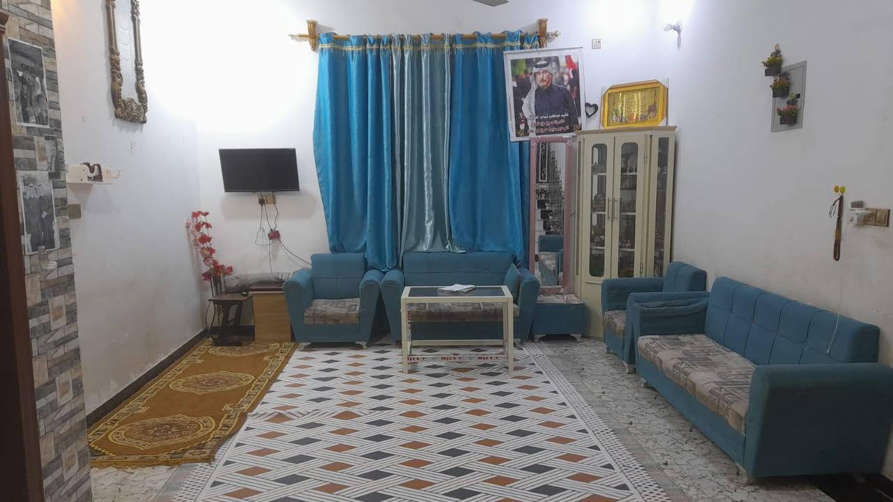 🏡 #دار_للبيع في حي التأميم – منطقة الغسل
فرصة مميزة للسكن 🔥
دار طابق واحد جاهز للسكن بموقع هادئ ومناسب للعائلة
📐 المساحة: 200 متر
📏 الواجهة: 10 متر
📏 النزال: 19 متر
📑 نوع العقار: طابو زراعي
✨ تفاصيل الدار:
🔹 غرفتين
🔹 صالة
🔹 مطبخ
🔹 براني
🔹 صحيات داخلية وخارجية
📍 الموقع: حي التأميم / الغسل
📞 للاستفسار أكثر:
زيارة المكتب في شارع الإسكان قرب صيدلية الحرمين
أو الاتصال على: ***********
👤 استاذ حيدر
