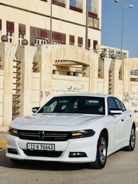 تشارجر SXT • ٢٠١٥ • ١٠٥٠٠٠ كم