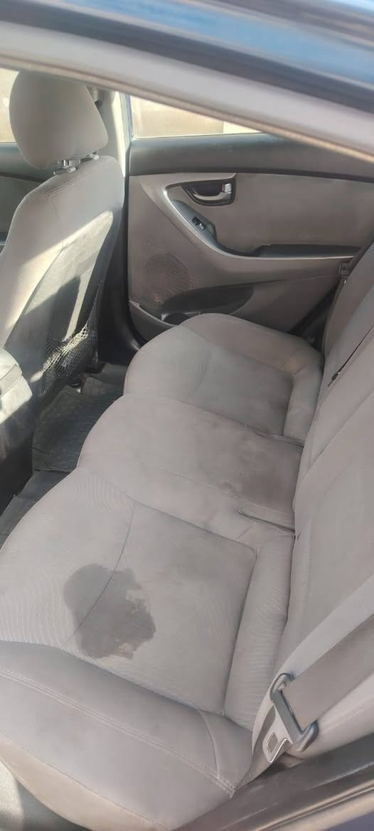 السلام عليكم النترا ٢٠١٥ رقم دولي محرك وكير تبريد تدفئه مكفولات السياره بيهه ربع البنيد صبغ والباقي مكفول  بسمي  السعر ١١٠ وبيهه مجال الاتصال ***********   ***********
