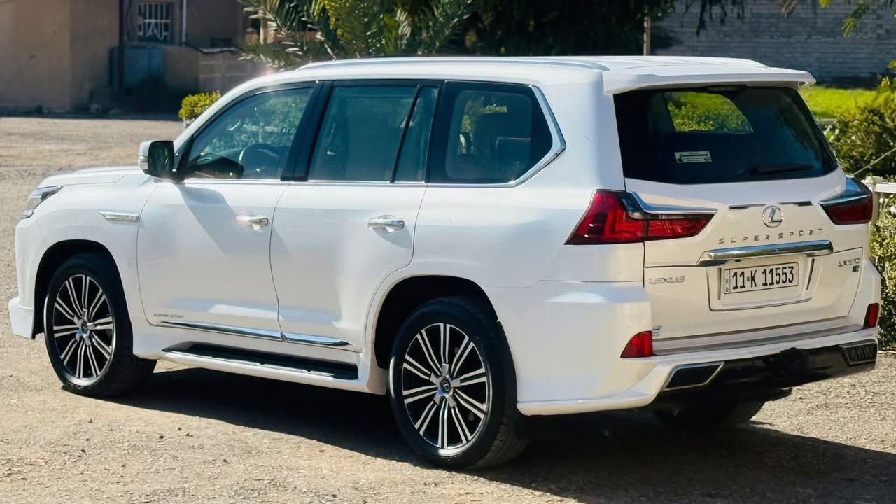 السلام عليكم للبيع لكزز 2020
رقم بغداد بسمي ابريم اصل
مواصفات السياره فول 1/1
جكات كشنات قرميدي
محرك 5700
3 شاشات
رقم شبه المميز
ملاحظه فقط جاملق امامي عكس سايق مفتوح دعاميه خلفيه صبغ فقط سياره جديده
معنه الكلمه تراي تخم تاير جديد
مكاني بغداد 
الاستفسار اتصل 
سعر عند اتصال ***********
