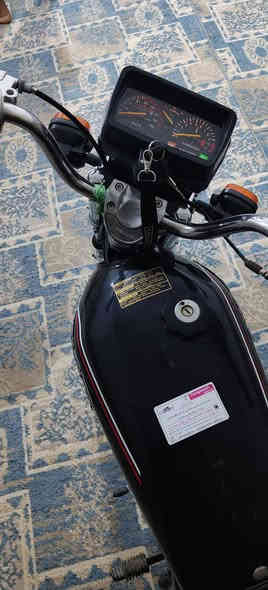 دراجه نامه شلامجه موديل 21
دراجه حلوه ونضيف 
السعر خابرني وتدلل 
***********
بدون بدون
