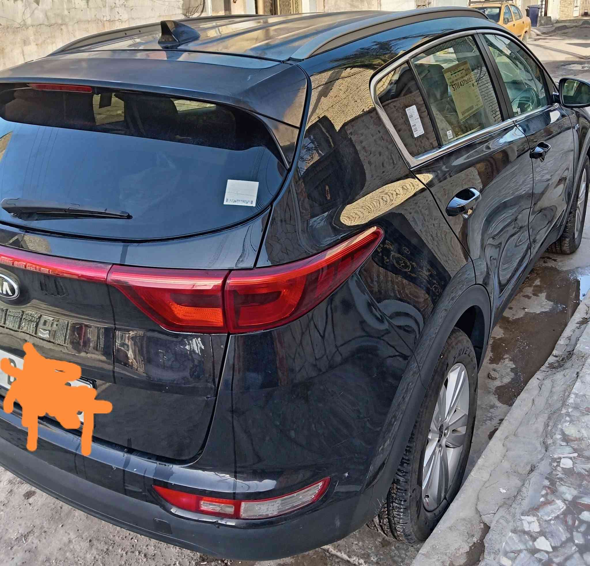 كيا سبورتج للبيع وارد أمريكي موديل ٢٠١٩ حادث جاملق  والسنور موجود  مواصفات السيارة محرك ٢٤٠٠ gdi كشنات تدفئه كهربائي تحكم ستيرن نظام اقتصادي نظام مرتفعات تبريد قطعتين ماشيه ٩٦ رقم السيارة أربيل بسمي تحويل مباشر  سعر ١٤٠  مكاني بغداد/ رقمي ***********
ملاحظه (المكينة اتنقص دهن)
