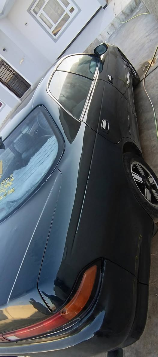 السلام عليكم
مارك نفخ موديل ٩٤ لون زيتوني 
صبغ جماليه مامبولشه بعدها
كير مكينه جدد ونجي 
كهربائيات كلها شغاله 
تبريد ثلج بدون ضرر وتبديل
  السعر ٤٨ صلاح الدين بلد
***********
