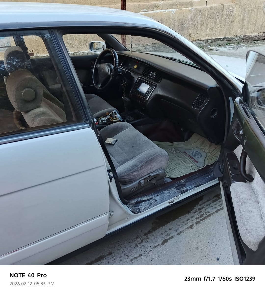 بطه 93 محرك 2500 لوي اصلي تلقيطات بسيطه سيارة كلش حلوة بالحقيقة احلى من الصور بعد تراي وين ماتريد مابيها شي مايشتغل السعر 65 قفل التواصل على ***********
