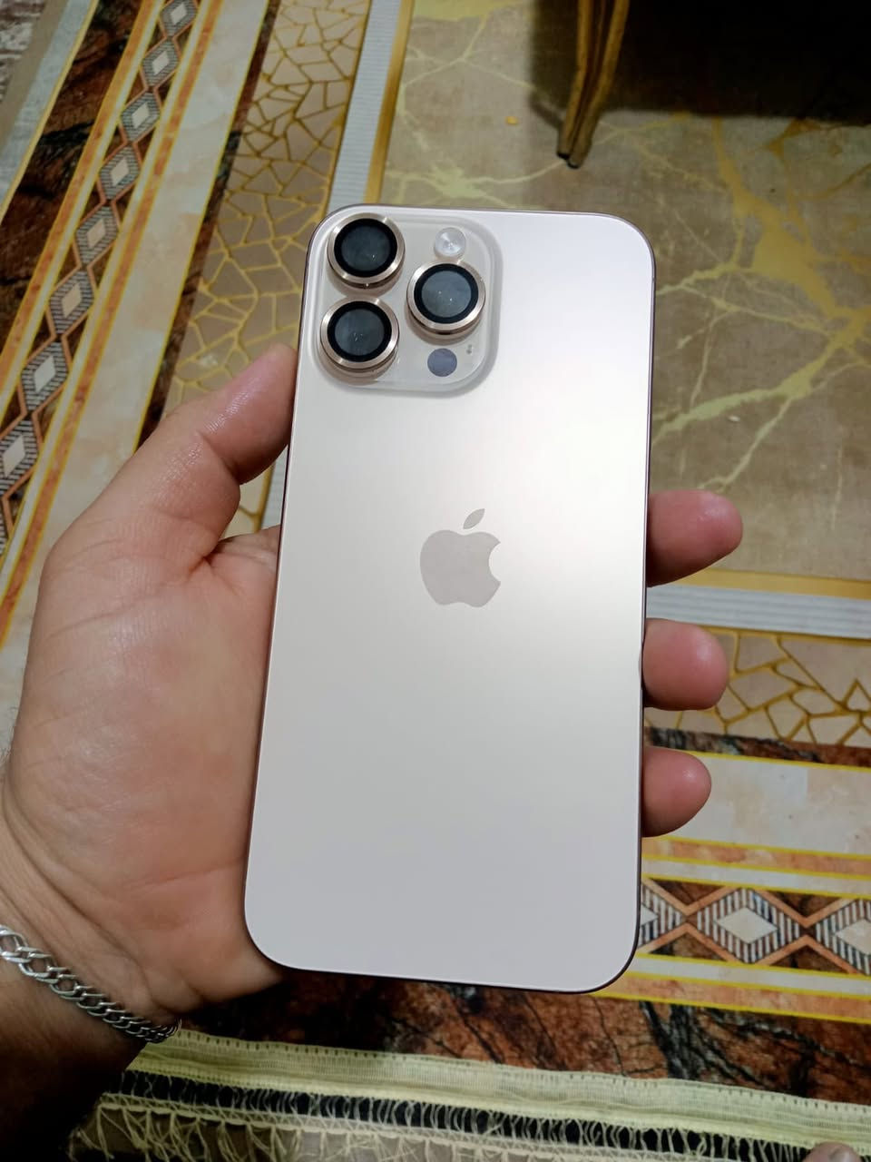 السلام عليكم ورحمة الله وبركاته 
آيفون 16 برو ماكس ذاكره 256 بطاريه 91 نضافه 100‎%‎ 
شخط ما مشخوط  
السعر 1250 الف وبي مجال 🖤🖤🖤
العنوان ديالى بعقوبه 
0715529266


**إذا كنت صاحب هذا الإعلان وتريد حذفه لأي سبب، رجاءا أرسل رسالة إلى الدعم الفني**