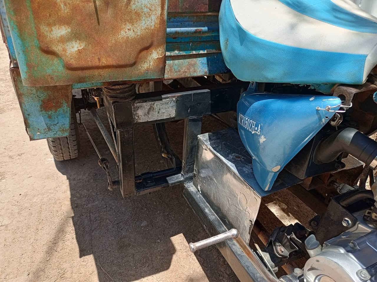 سلام عليكم خويه 
 ستوته البيع مديل 16 وراق صولي مكينه 25 جاهزه مكفوله كفاله عامه ستوته جاهزه من كلشي   مكاني الحمزه الشرقي  بيع مستعجل ***********  خويه سعره مليون 400 بيه مجال بصيط
