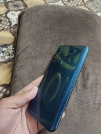 واي ٩ برايم • ١٢٨ • رام ٤