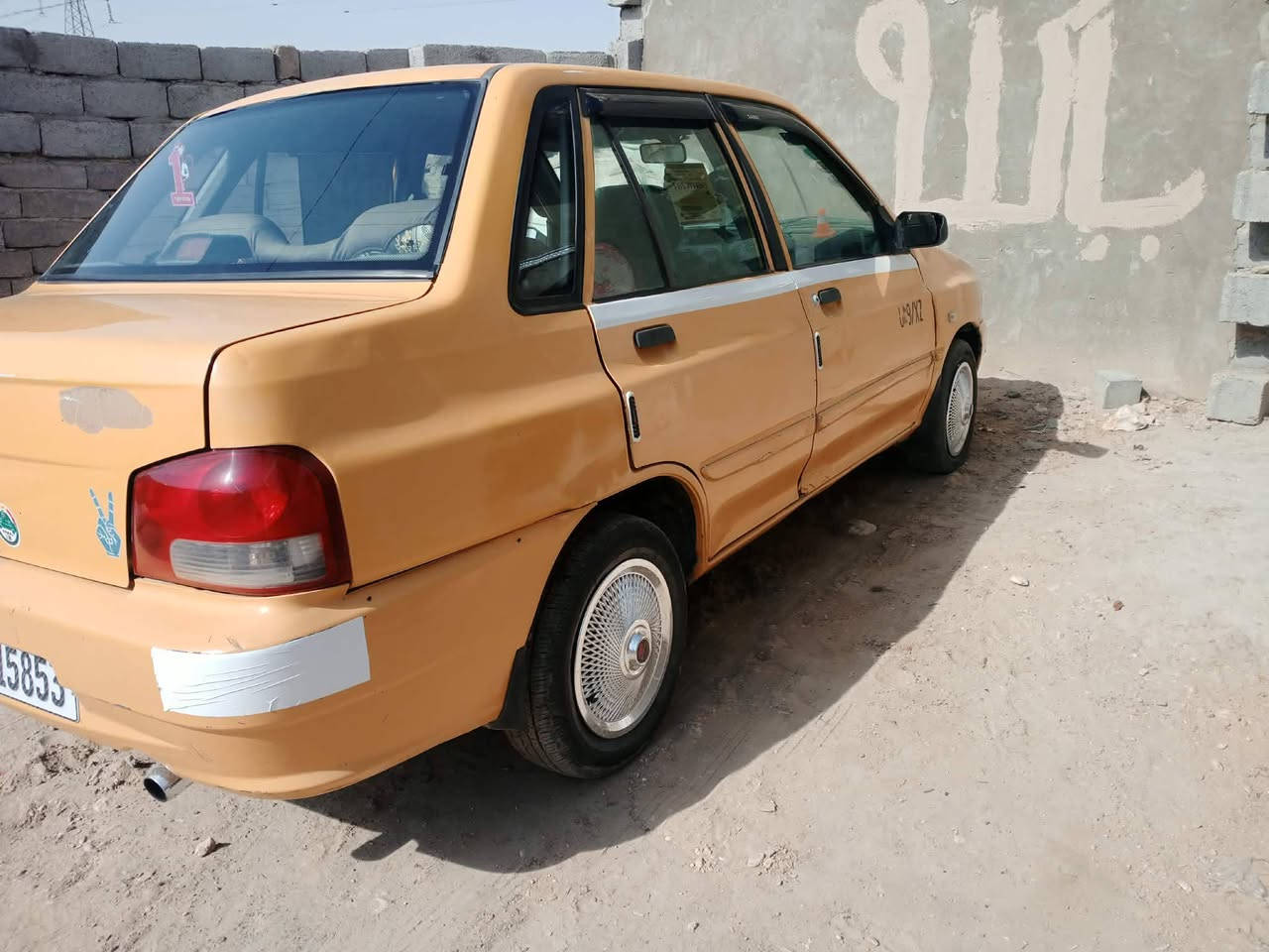 سلام عليكم للبيع موديل 11 رقم جديد سعر 22 مراوس عنوان ناصريه مركز سياره حلوه ***********
