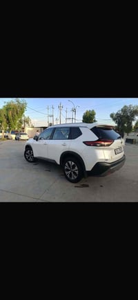 نيسان روج SV+ • ٢٠٢١ • ٣٩٠٠٠ ميل