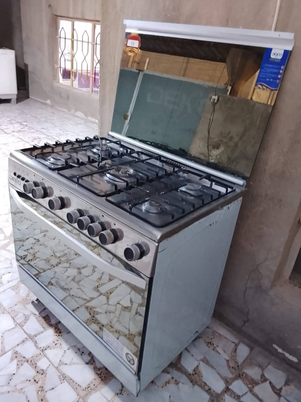 السلام عليكم
طباخ للبيع مثل ماموضح بصورة جديد وستعمال قليل 
المكان بابل ابي غرق حي السلام لاتصال 
‏‪***********‬
