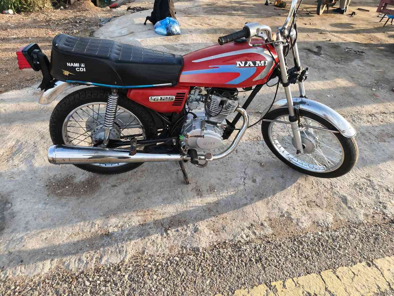 السلام عليكم  ايراني موديل 21 مكينه ناعمه مفتوحه مره كهربايات شغاله تايرات ستوني شادهن وياله جدد
ضايعه اوراقها اكفلك سرقه  ب500وبيها مجال ***********وتساب او تصال. عنوان الكحلاء
