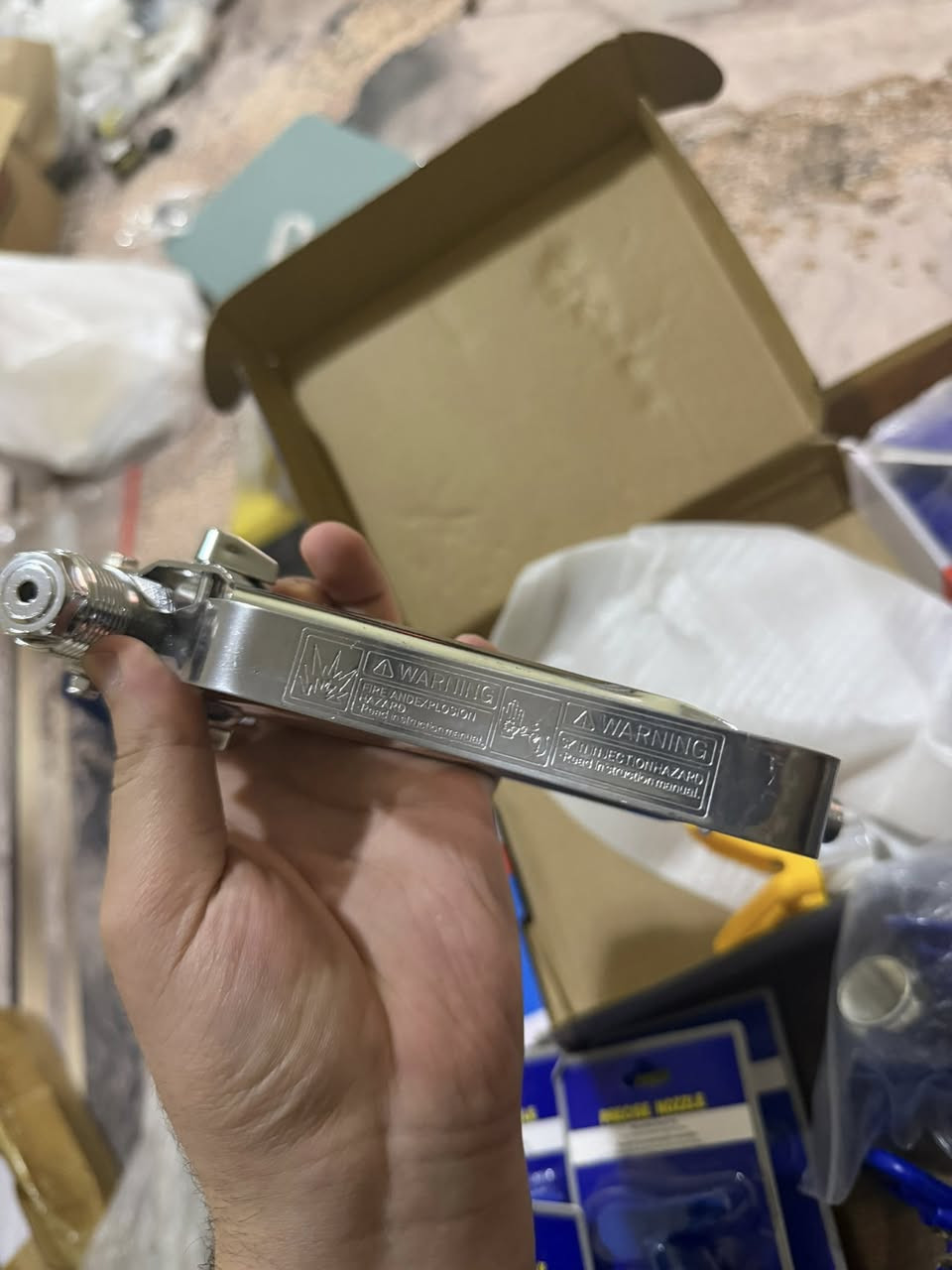 مسدس صبغ ايرليس  جديد لوك كبس شركة  ثلاث سيتات نوزلات كل سبت يحتوي على ٦ نوزلات مجموعهم  ١٨ نوزل احجام مختلفة كلهم على اول تم ٦٠ الف شامل التوصيل


**إذا كنت صاحب هذا الإعلان وتريد حذفه لأي سبب، رجاءا أرسل رسالة إلى الدعم الفني**