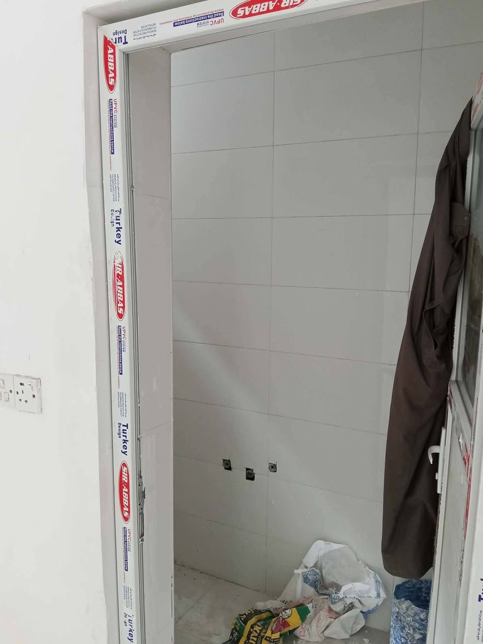 دار للبيع مساحه ١٠٠متر طابق واحد نظيف جدااا عكاده
منطقة ٥٨ مفتوح على شارع ٢٠ المدرسه الورديه 
سعر ٦٣ مع مجال 
مكتب بيعة الغدير سيد حيدر 
***********
