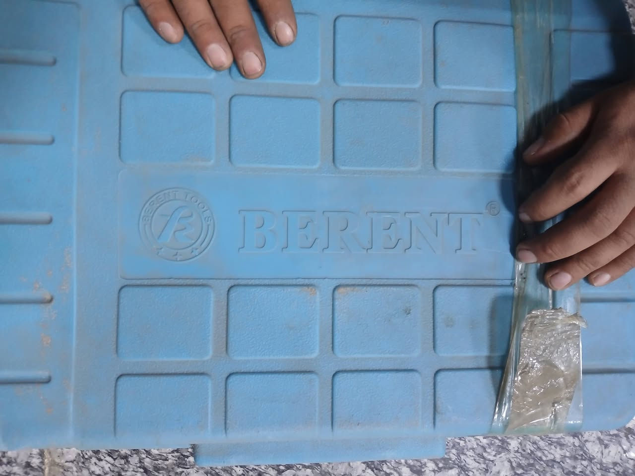 جنطه كامله باله ثقيل ١٢٠ قطعه غير مستخدمه السعر ١٢٠ الف


**إذا كنت صاحب هذا الإعلان وتريد حذفه لأي سبب، رجاءا أرسل رسالة إلى الدعم الفني**