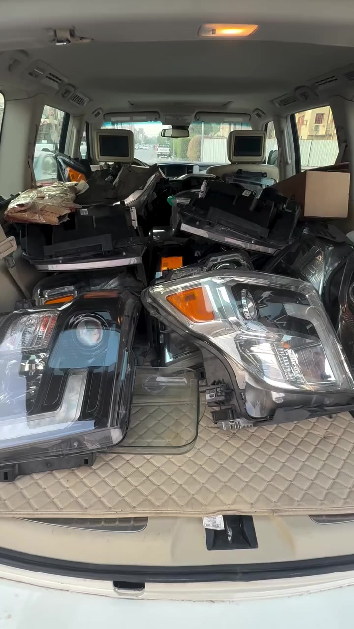 السلام عليكم حبايب 
توفر قطع غيار تيتان ماصدات كصات وراح يوصلن بعد اغراض وتدللون 
مكاني بابل حي صناعي مع ورشة كامله 
رقمي ***********
