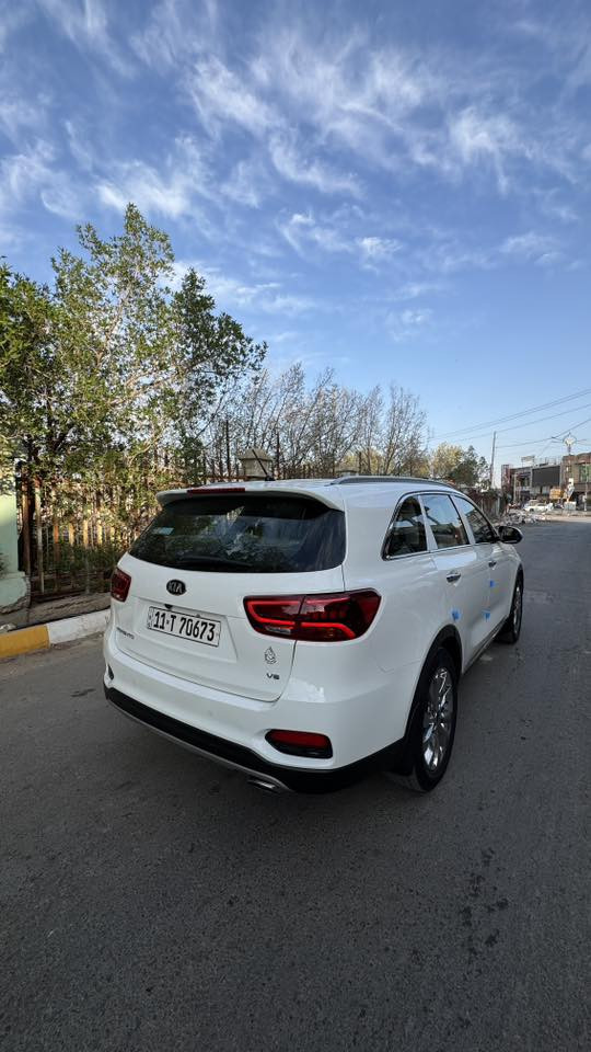 السلام عليكم سورنتو 2019 رقم بغداد نكليزي  بسمي  خليجي كفاله عامه حتا من البراد جديدة كارتون مال بيت ماشيا120 فول موصفات ما عدا البنيراما موصفات معروفه محرك6 سلندر كفالة  تايرات جدد تبريد ثلج جاهزه لاخير السعر250 مكاني ناصرية مركز لستفسار اتصل***********
