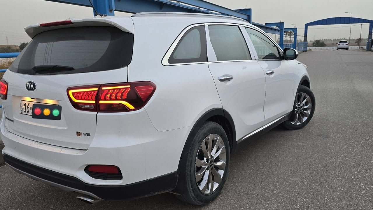 السلام عليكم
للبيع 
كيا سورنتو 2019 خليجي  
رقم قادسية 

6 سلندر 
7 راكب 
3 قطع تبريد 
بصمة 
بصمة ابواب 
لد امامي خلفي 
جنطة كهربائية 
جنطة ذكية 
كشنات كهرباء
شاشة كبيرة 
بردات ابواب خلفية 
تحديد مسار
مانع نزلاق 
انضمة قيادة 
نظام ترحيب 
ويل كروم 19
حساسات امامي و خلفي 
اشاير بل مري 
كروز سرعة 
تحكم استرن 
لايت زنون 
سيارة بعد بيهة هواي مواصفات 

🟩 السعر خاص اتصل وتدلل                 
لاستفسار الاتصال ع الرقم 
(***********)

تحياتي لجميع 🌹 🌸 🙏🏻
