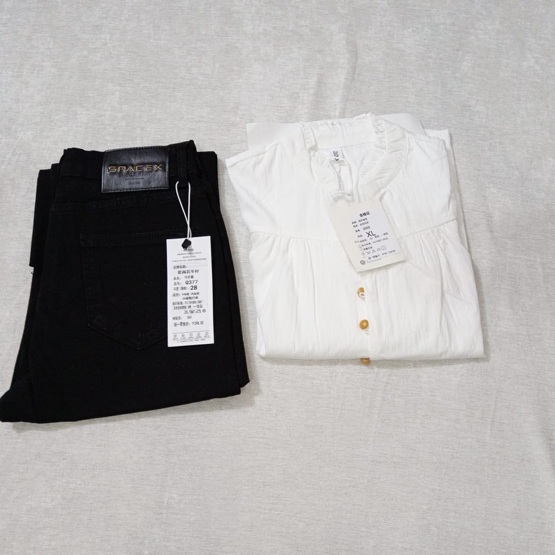 عروض العيد مستمرة ويانه 😍😍

متابعة لطفا❤️❤️

تخفيضات العيد وصلت سعر القطعتين بس 10الاف دينار 🔥🔥🔥
قياسات محير من 5 الى 15سنة 😍

ملاحظة ‼️‼️/بيع مفرد وجملة بأنسب الأسعار

#ملاحظة
#ترند
#تخفيضات


**إذا كنت صاحب هذا الإعلان وتريد حذفه لأي سبب، رجاءا أرسل رسالة إلى الدعم الفني**