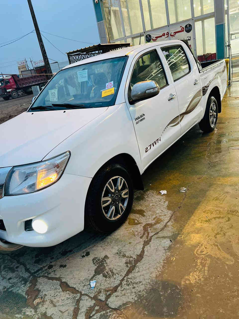 هيلوكس موديل 2013 شاصي 19 رقم واسط انكليزي تحويل مباشر لاتنقيص ولابخار سنويه مجدد 2031 مكفوله لاصبغ ولاتبديل بارد قليل مكان السياره بغداد السعر 185$ *********** ***********
