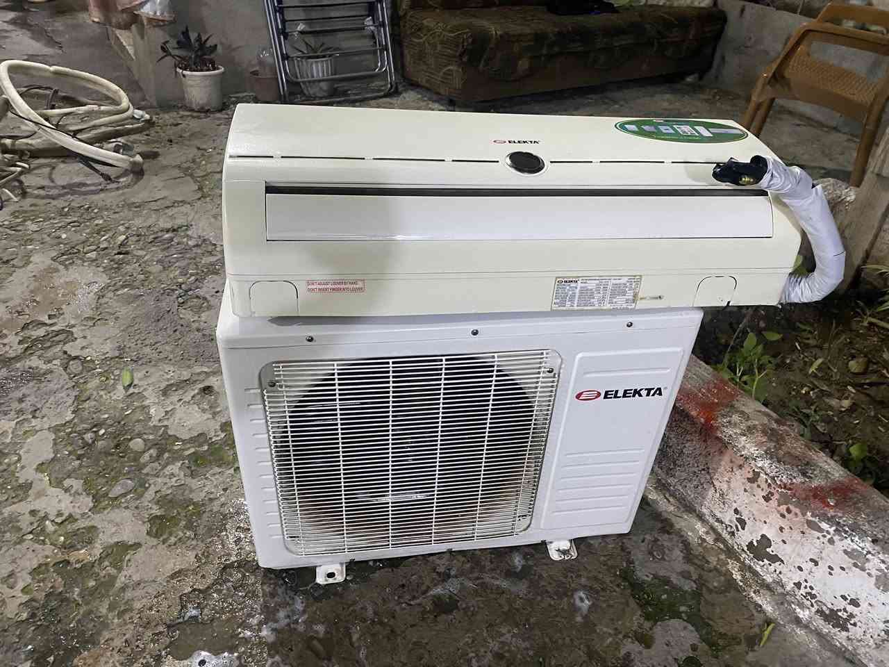 سبلت طن نوعيه اليكتا شرط نقص فقط غاز والريمونت السعر 180 وبي مجال *********** متواجد واتس اب عنوان موصل كراج الشمال
