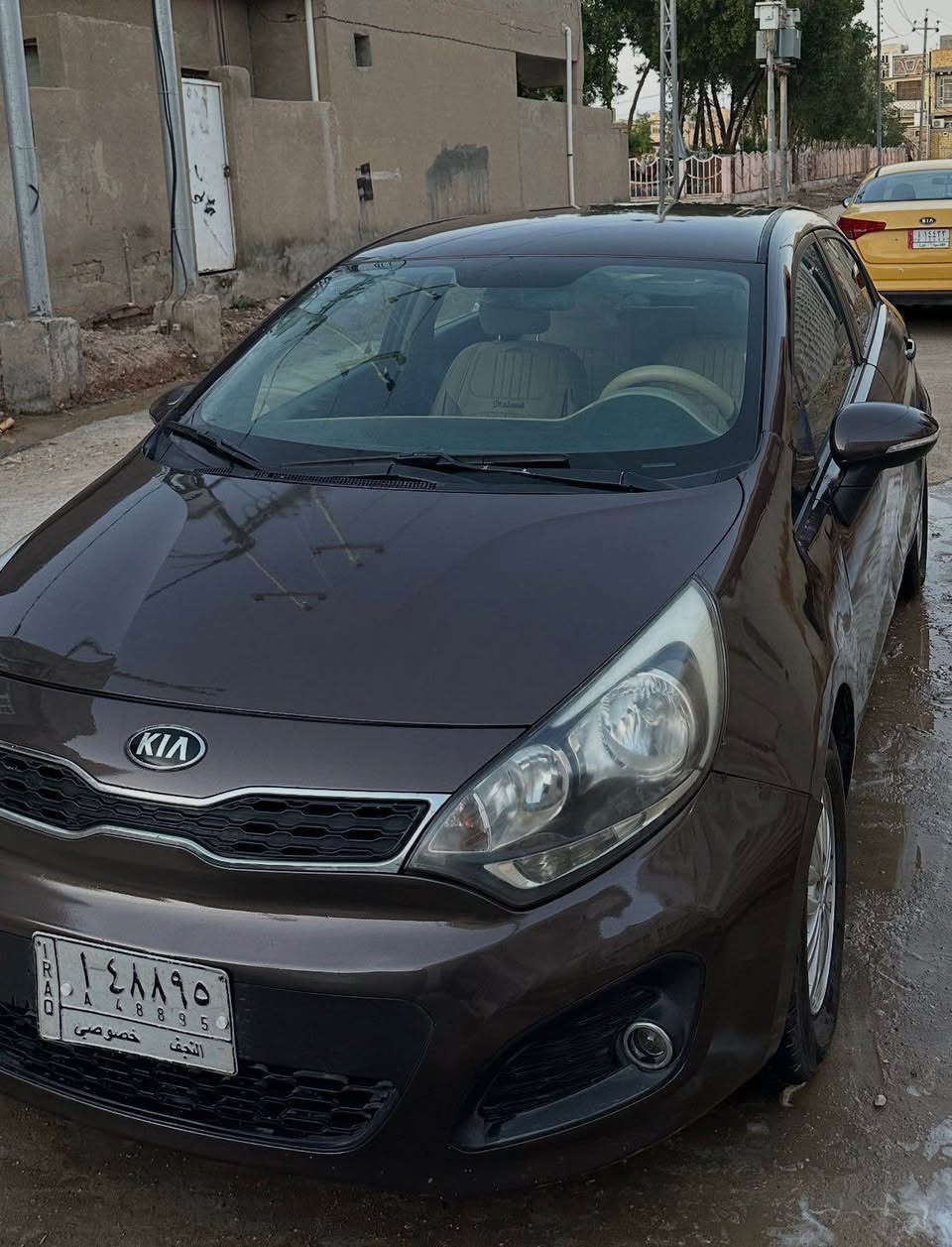 السلام عليكم 

كيا ريو وارد خليجي  موديل ٢٠١٣ 
جاهزة كير محرك حدادية تبريد تدفئة كهربائيات بلادية تايرات جدد باتري جديد 
بيها ملاحظات ورشات بالكشر ابيع هالموجود 

السعر ٦٤ وبيها مجال 
مكاني واسط - الكوت - قرب مركز شرطة الشهداء 
*********** دهل اوران, واسط
