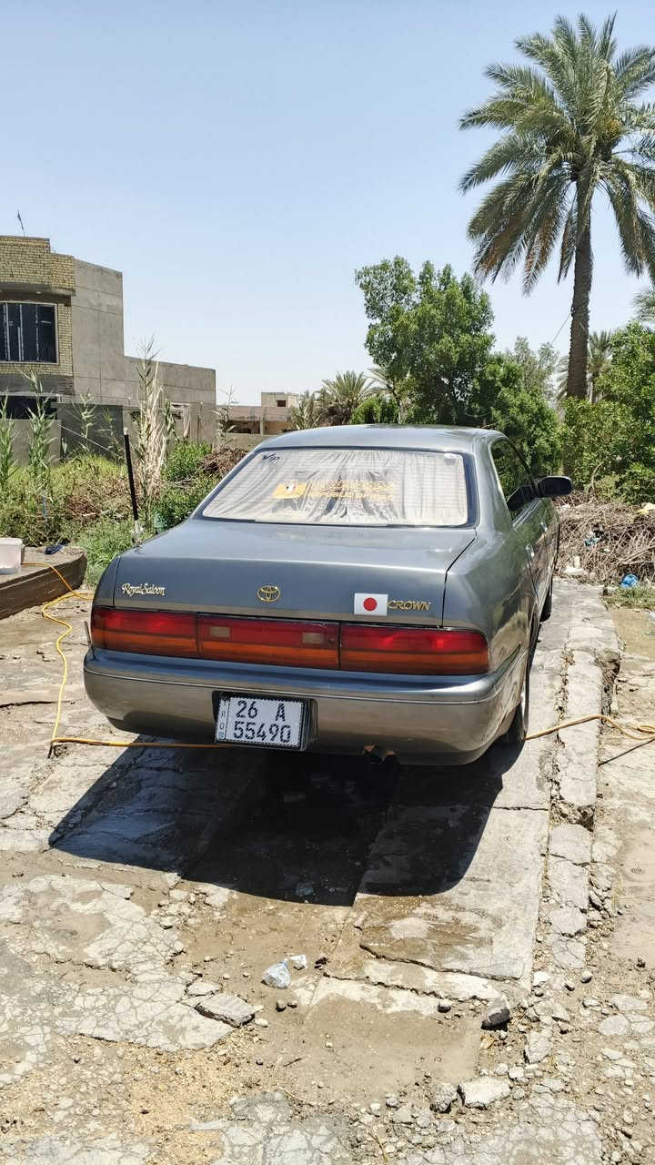 السلام عليكم البيع موديل 92 السياره جهزه من كلشي مانقصه محرك وكير وشوصي وتبريد مكفولت تخم تاير جديد بتري جديد السياره جهزه كهربية كله شغال مكاني بابل يم علي ابن الحسين مكفوله من كصه ونقل والصوليات تحويل مباشره سنويه 2030 هزه جديد السياره دكه ماله جكوج مابيه ومكفوله من الحديث السعر 57 وبيه مجال مامتوجد عله فيس ***********
