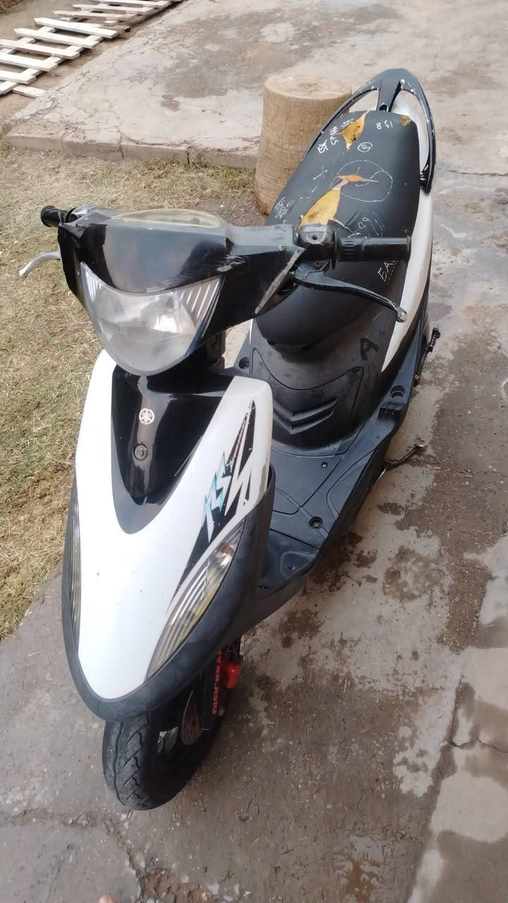 سلام عليكم عدلة بلادية من طول للطول دراجة برغي ممفتوح بيهة السعر 750 وبيهة مجال بسيط للشراي
*********** الدورة حي الصحة
