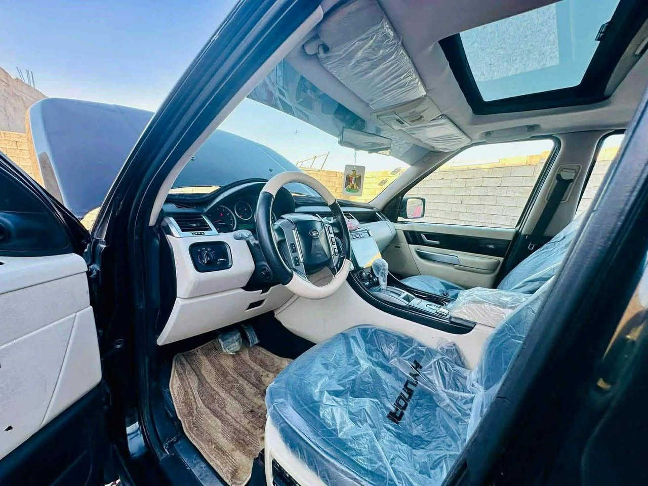 للبيع 
كل تفاصيلها داخل المنشور


**إذا كنت صاحب هذا الإعلان وتريد حذفه لأي سبب، رجاءا أرسل رسالة إلى الدعم الفني**