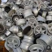 للي عنده خبره • واتساب