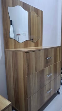 ميز تواليت • تيبل لامب • مجمع الكرار