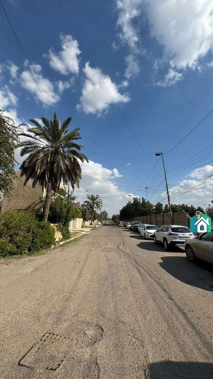 قطعه أرض للبيع ركن 
مساحه 113 م واجهه 8.70 م نزال 13 م 
في شارع فلسطين محله 506 موقع مميز جدأ للسكن 

موقع . المكتب شارع فلسطين تقاطع الصخره قرب مختبرات النخبة اللاستفسار الاتصال ***********✨***********

نستقبل كافة العروض السكنية والتجارية 🏢🏠

#بيع #شراء #لاارضي #ايجار #تعقيب #معملات #مقاولات
