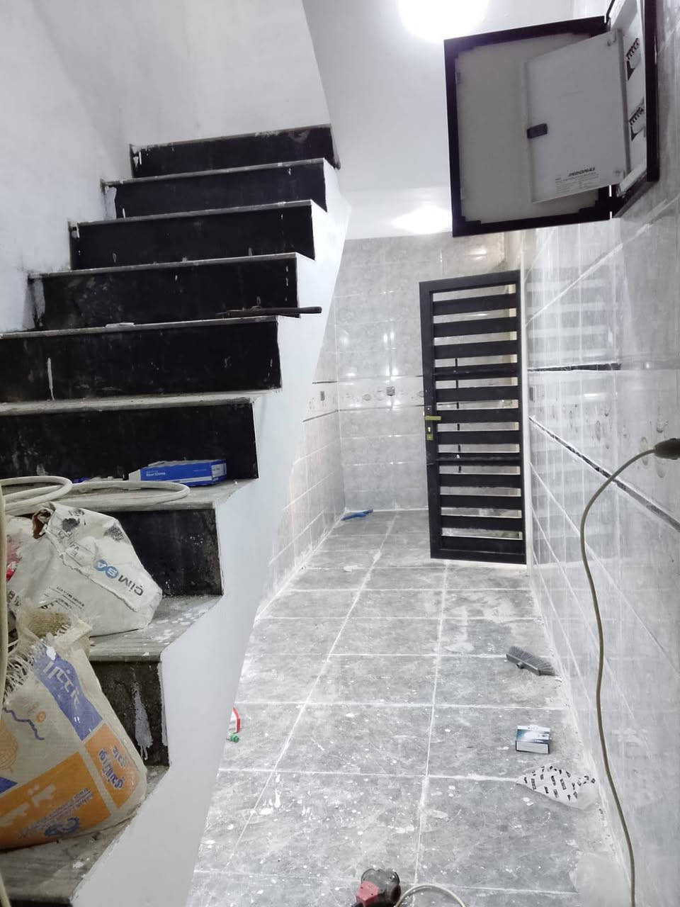 عقارات مكتب صكر الهاشمي حي القوسيات
بيت البيع المساح 100متر السعر 45 مليون وبي مجال 
الاستفسار على رقم
***********
***********
