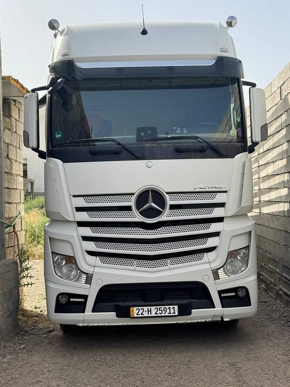 اكتروس وحش2017 حجم 25/45 فول موصفات سيارة مكفولة جاهزة ع شغل تخم تاير 70 مشلن مكينة ذهبي 471 سيارة مرقمة جديد بدي جرف مال طماطة بسمي شرط التحويل الاتصال ع الرقم التالي ***********
