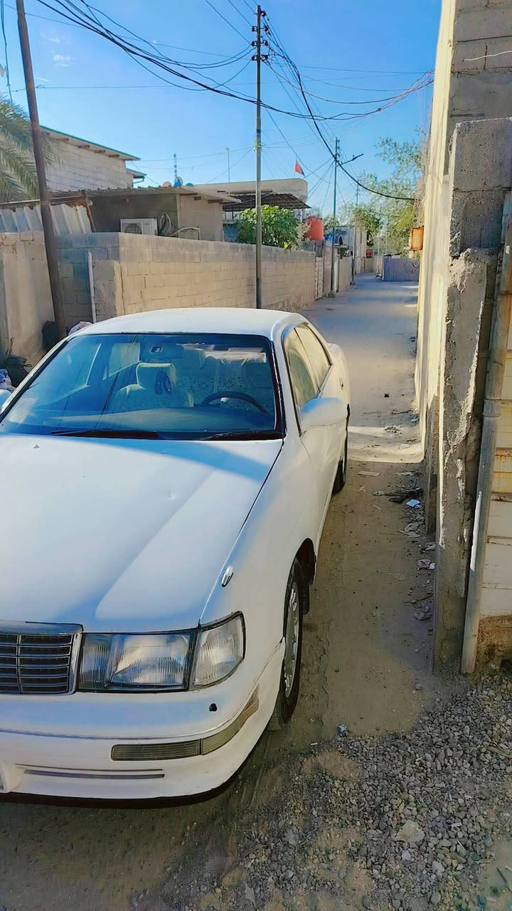 السلام عليكم بطه فصل مديل 95سياره حلوه غرفه جديده شاشه كشنات يعني دواخل جيس كشرها حلو مثل والواضح بصوره بيها طخات خفيفه كلش بس سياره حلوه كير مكينه جدد حداديه ٨٠/١٠٠راعيها يريد تحويل
***********بصره ابو خصيب حمدان
