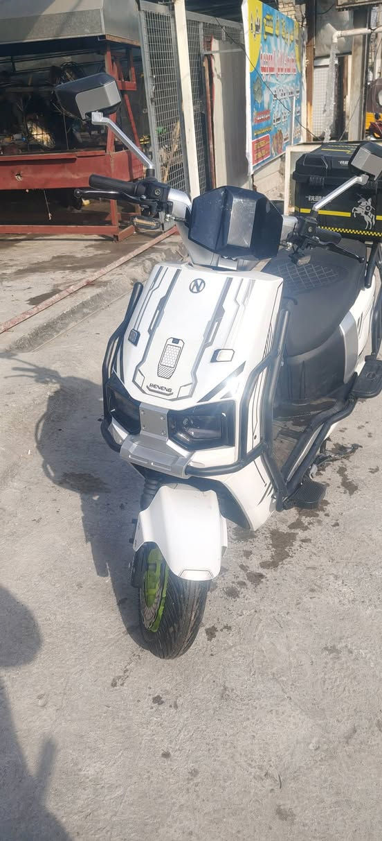 دراجه شحن للبيع نضيفه كلش مكاني بغداد الشعب السعر 850 للتواصل فقط ع رقم ***********
