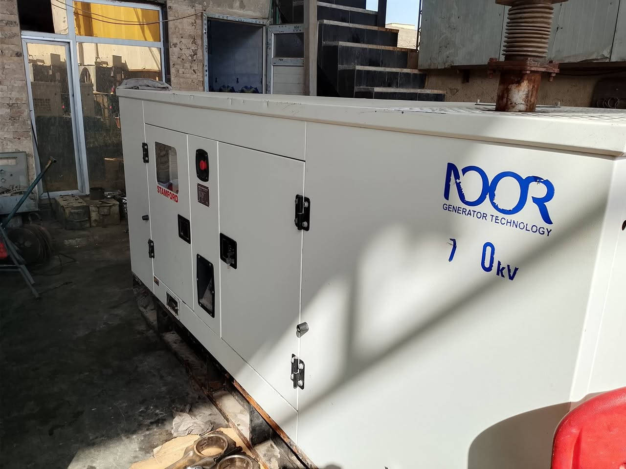 مولد بيركز اصلي انكليزي
100 كيفي اربعه سلندر مشغله 4000 نضيفه حيل 
بغداد الكراده ***********
