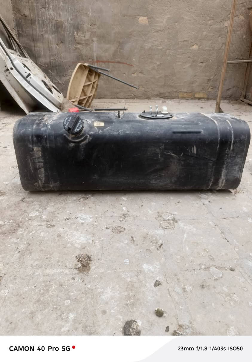 للبيع تانكي كاز ٦٠لتر مال كيا موديل ٢٠٢٦ كامل هو وطوافته سعره ٨٠الف وتخم كبات مال كيا فحل سعرهن ٥٠الف ***********
