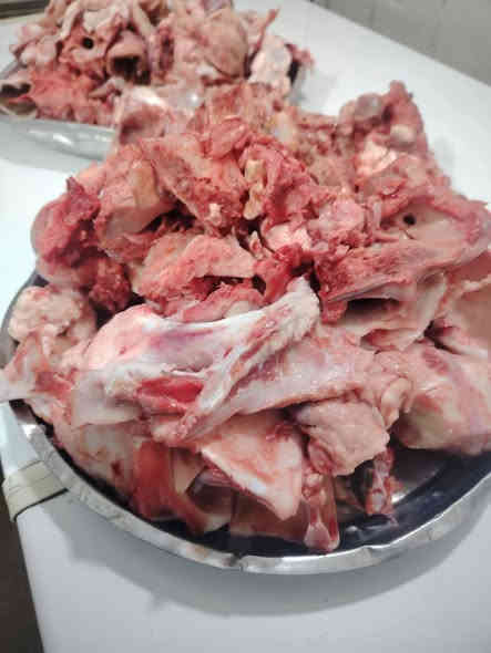 متوفر يوم غد في 
دواجن بركات الحوراء  
كسور عضام العجل 
5كيلو 15الف
الكميه قليله
اللحجز ولاستفسار
***********
شرط اذ مو جديد يرجع وي المندوب
عنوان نجف حي ميسان
