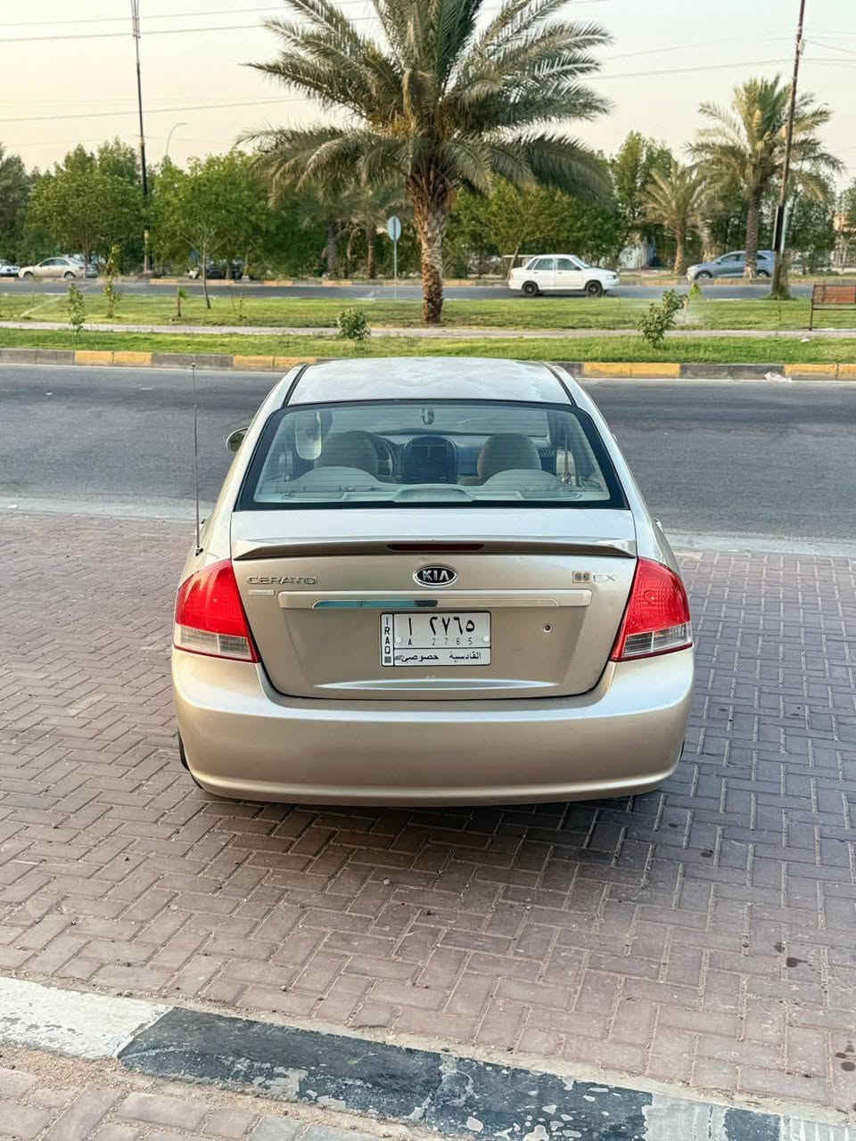 سلام.عليكم سياره سيراتو مديل 2007 خليجية  مكفوله من التبديل  بس الداير مال الجاملغ الوره بيه صبغ فقط  مكينه تبريد. كير مكفولات. مداور ثاني يوم. مشروع وطني  رقم قادسية  سنويه 27   مكان الدوانيه قضاء الشنافيه 
  سيطرة الخسف. الاستفسار ع الرقم  (***********)
السعر 80 وبيه مجال
