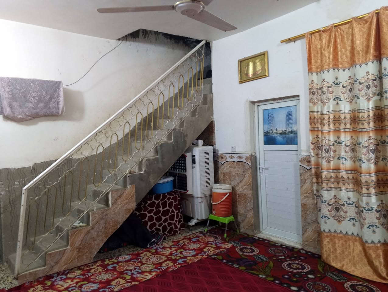 السلام عليكم بيت للبيع مساحته 100متر طابو زراعي مكان عباسيه عربيات الساده السعر خاص رقم الهاتف ***********
ليس متوجد في الفيس
