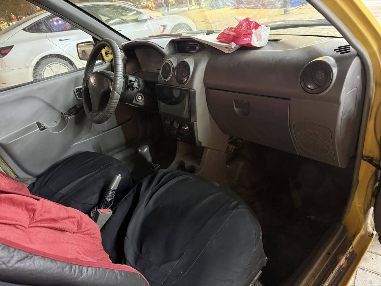 سلام عليكم للبيع سايبة موديل 2012سنوية بعدهي مساقطة شرط تحويل اصفرلك هيئة وغرامات كيرومحرك خير من الله تبريد نقص بس غاز سعر 20ورقة قفل 
***********
موجود واتساب غير متواجد على الخاص
